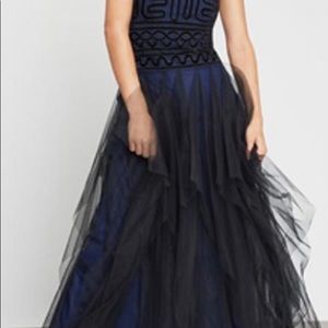 BCBG Max Azria size 0 dress